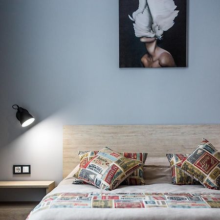 Apart Hotel On Rynok Square Lwów Zewnętrze zdjęcie