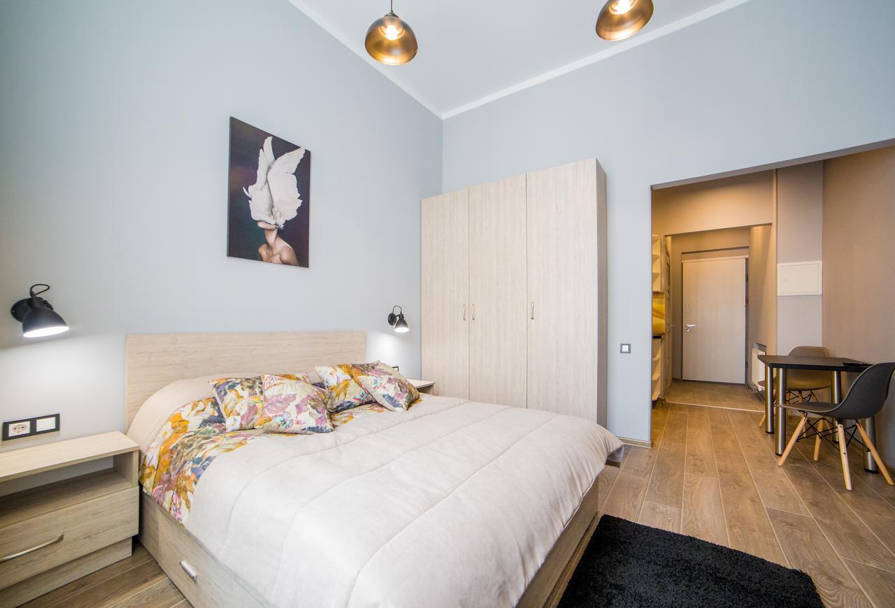 Apart Hotel On Rynok Square Lwów Zewnętrze zdjęcie