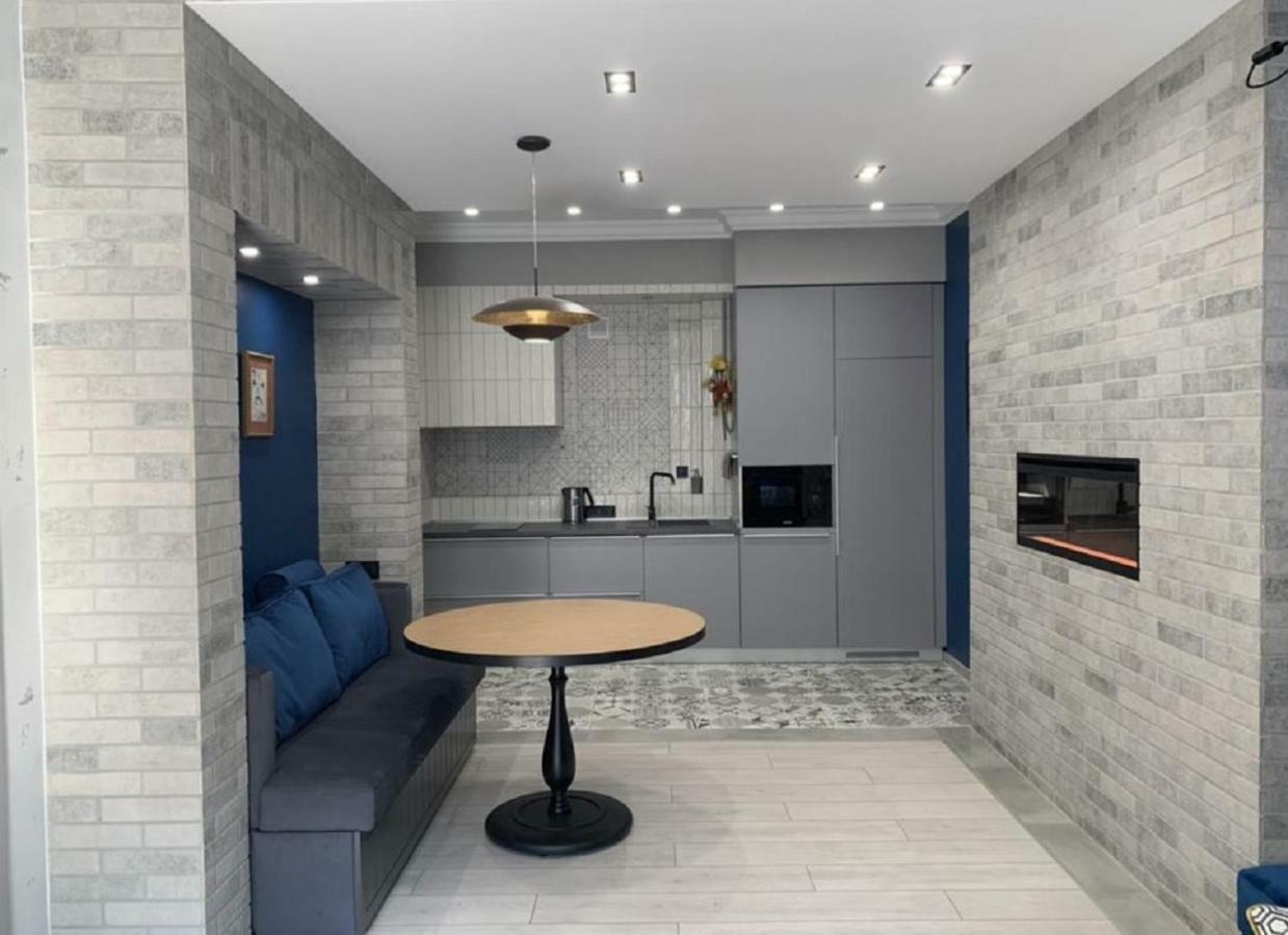 Apart Hotel On Rynok Square Lwów Zewnętrze zdjęcie