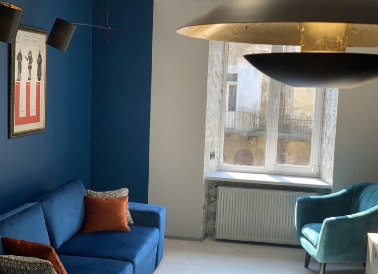 Apart Hotel On Rynok Square Lwów Zewnętrze zdjęcie